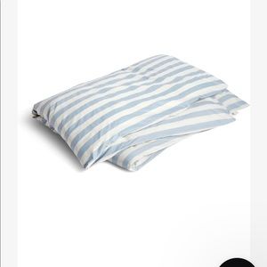 Hay Été Queen Duvet and Pillow Set